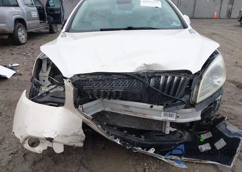 2013 Buick Verano Premium Group z USA, uszkodzony, nr VIN 1G4PT5SV6D4138566